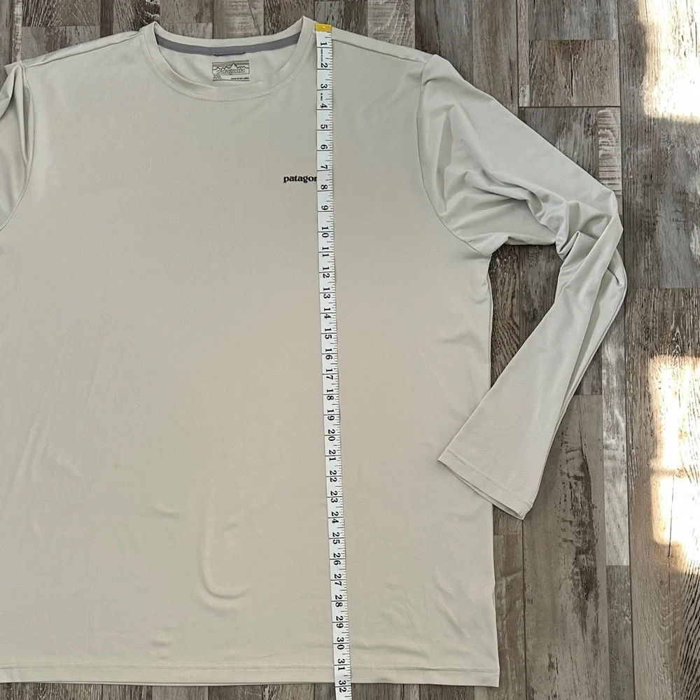 Patagonia Men's Cream Graphic Tech Fish Long Sleeve Shirt - Picture 5 of 8